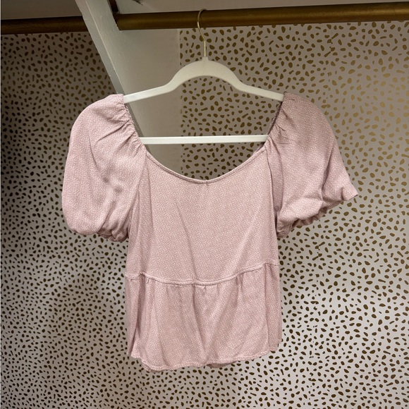 Urban Romantics Cropped Blouse - Picture 2 of 3